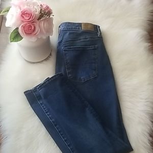 American Eagle Jeans Size 8 SHORT